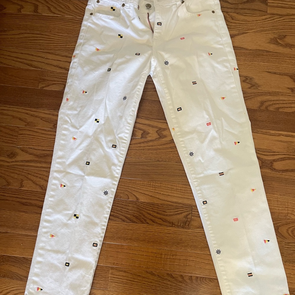 Lilly Pulitzer White Cropped Jeans with Pink Accents
